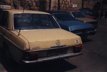 Mercedes mit D-Kennzeichen